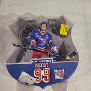 Imports Dragon New York Rangers Wayne Gretzky Figure